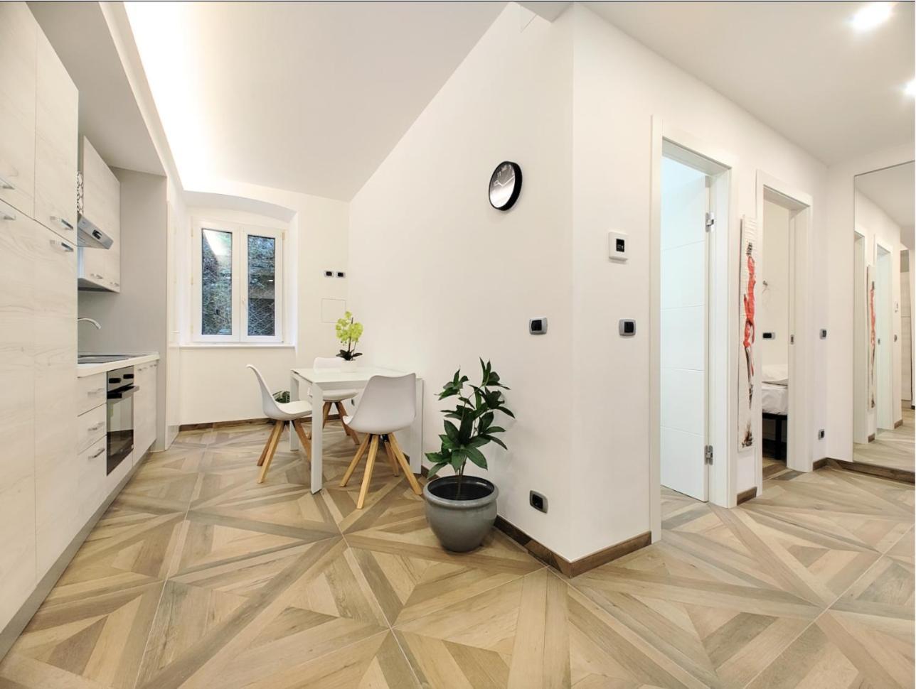 Trieste Stazione - Free Wifi Apartment Exterior foto
